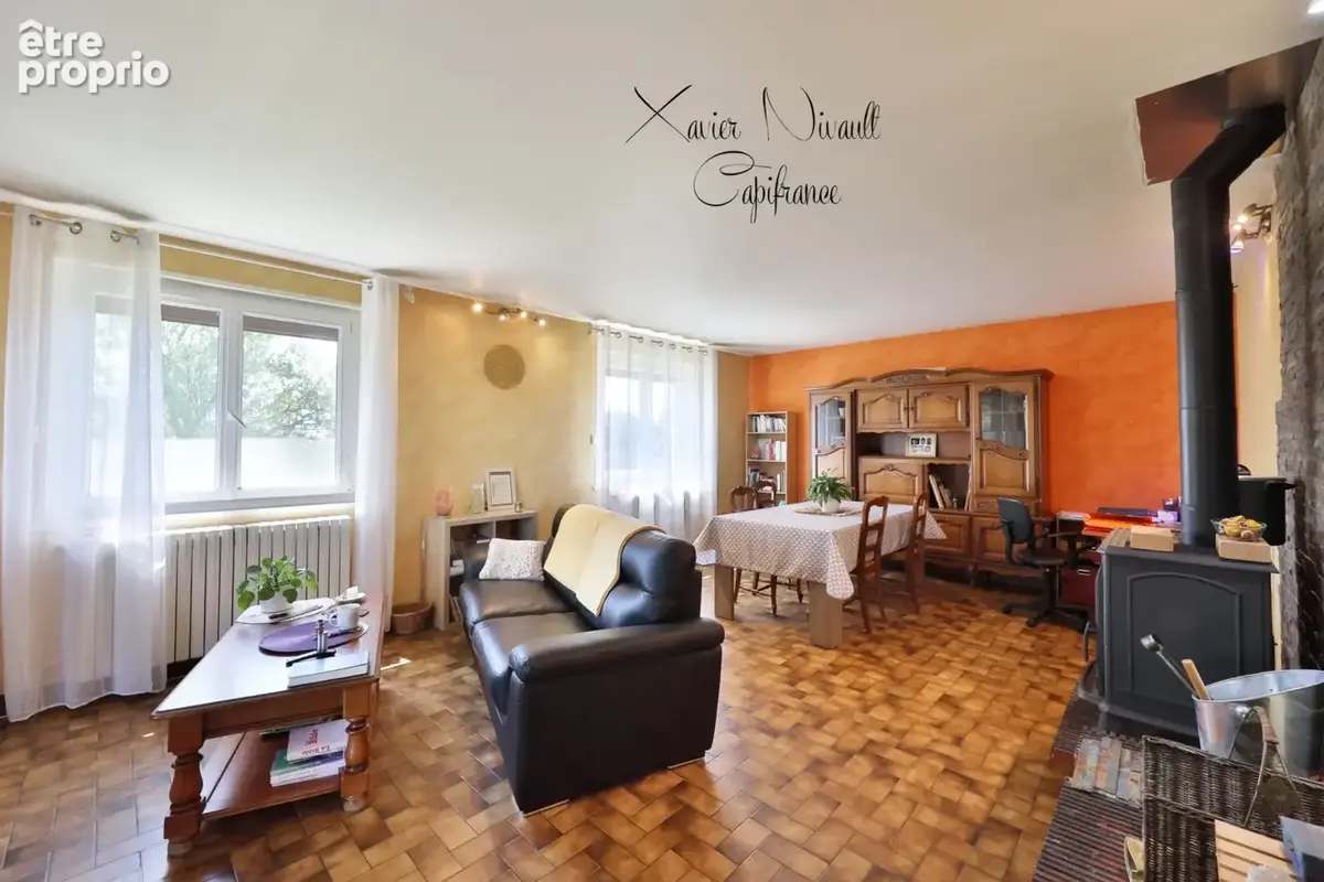 Maison à vendre 5 pièces proche de PONT DE VAUX (01) - photo 5