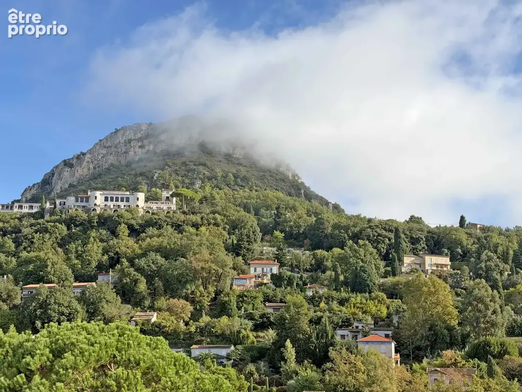Magnifique 2 Pièces Vence - Superbe Vue et Proche du Centre - photo 12