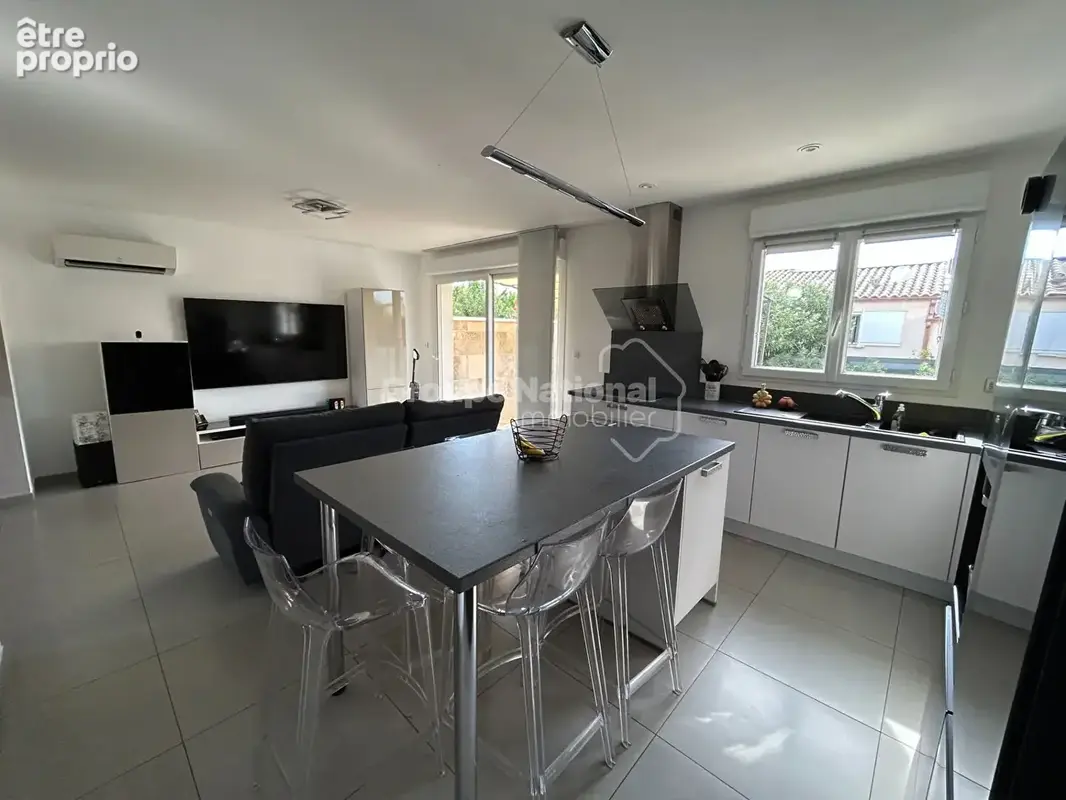 Maison 3 chambres avec jardin, garage et stationnement - Jonquières - photo 11