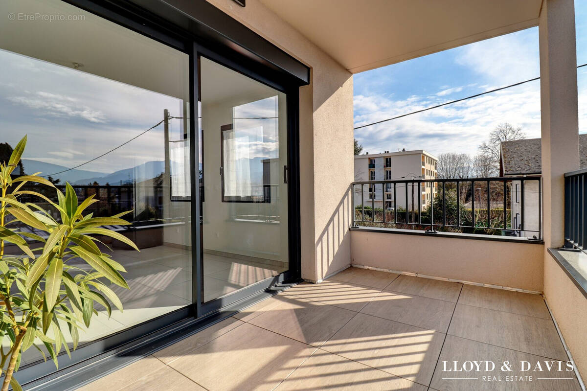 Appartement à BASSENS