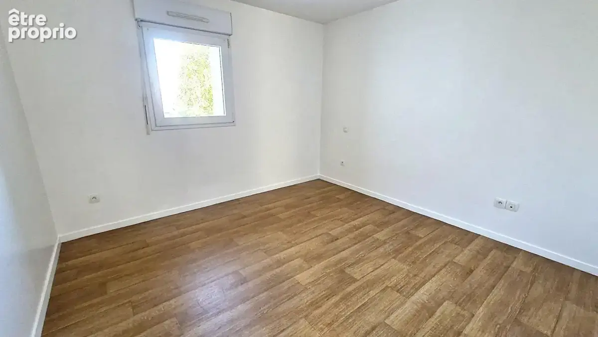 Maison mitoyenne de 66m2 avec petit jardin - photo 8