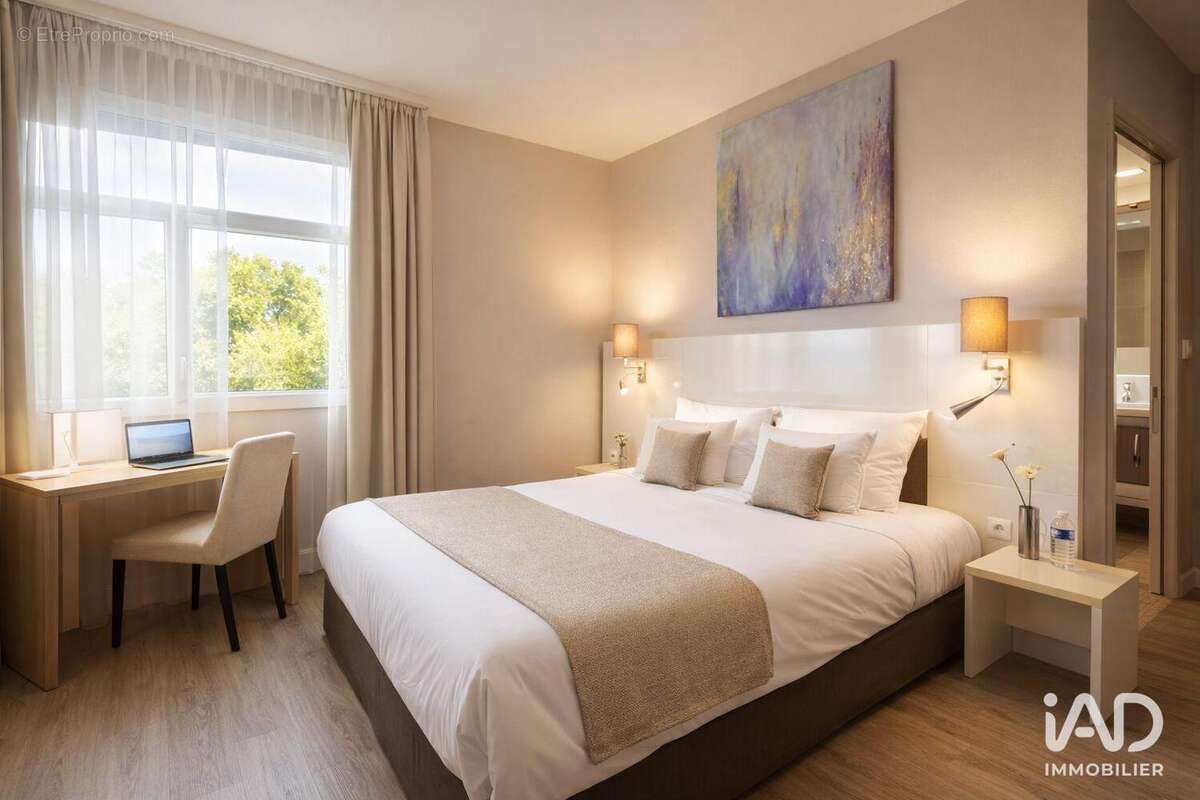 Photo 2 - Commerce à CARQUEFOU