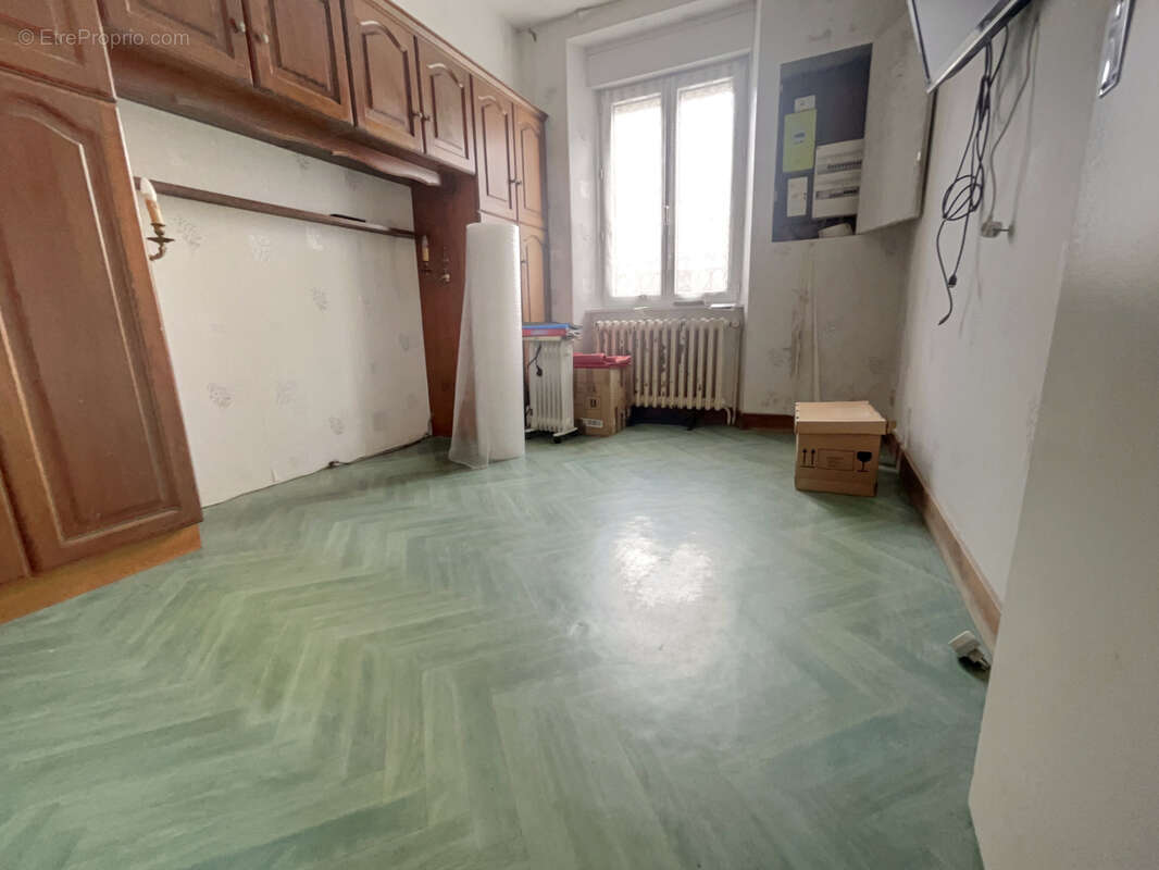Maison à vendre cœur du bourg de noyal-pontivy ! idéal investisseur - photo 7