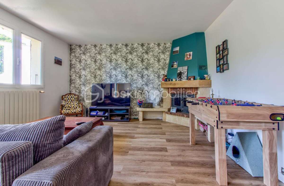 Maison à MONTELIMAR