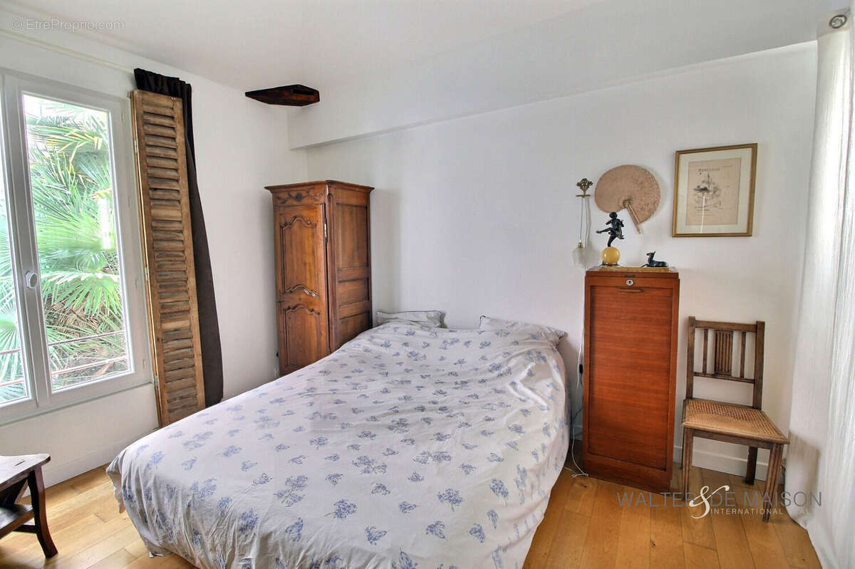 Appartement à PARIS-11E