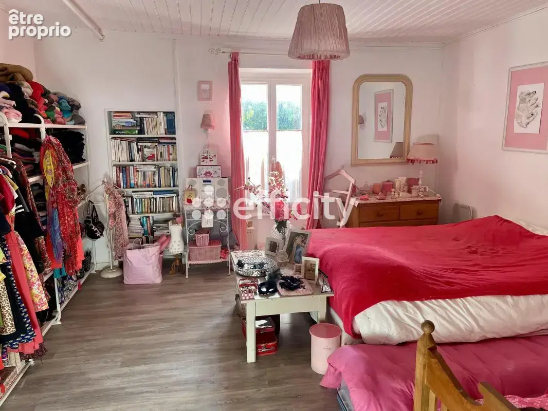 Maison 5 pièces 105 m² à vendre à Port-Des-Barques (17730) - photo 10