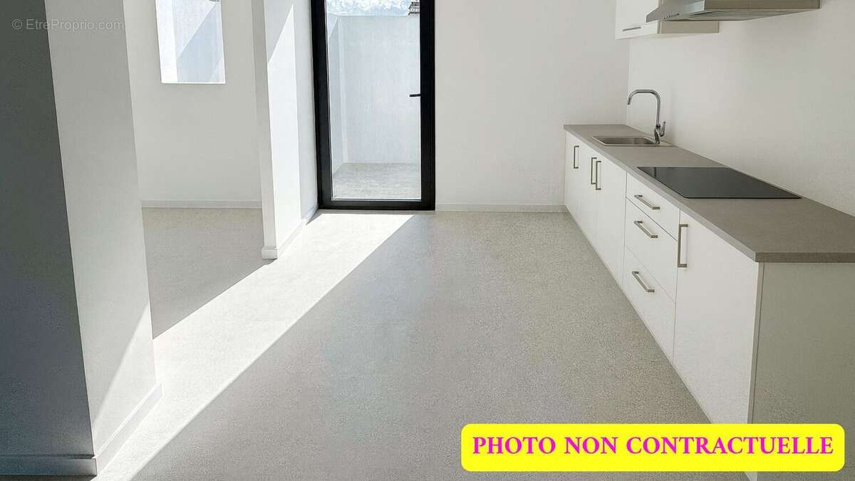 Maison 78 m² à Le Port  - photo 9