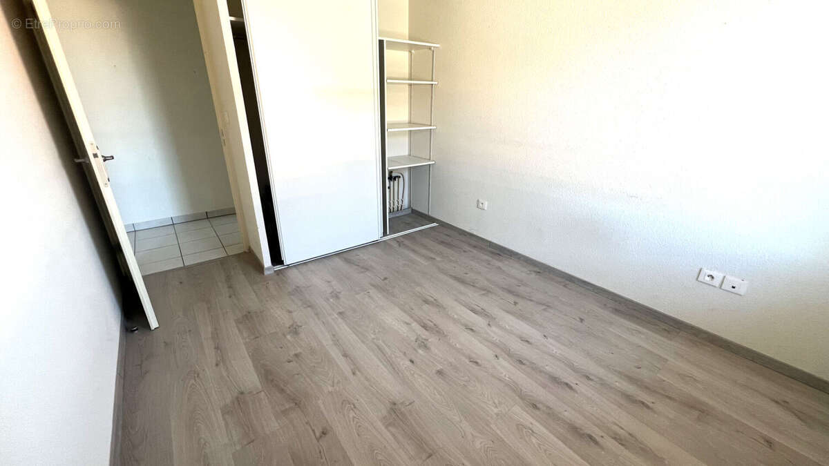 Appartement à MONDONVILLE