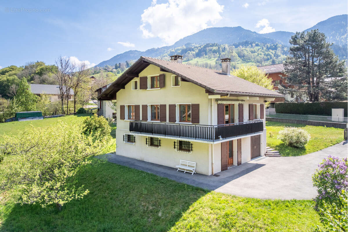 Maison à THONES