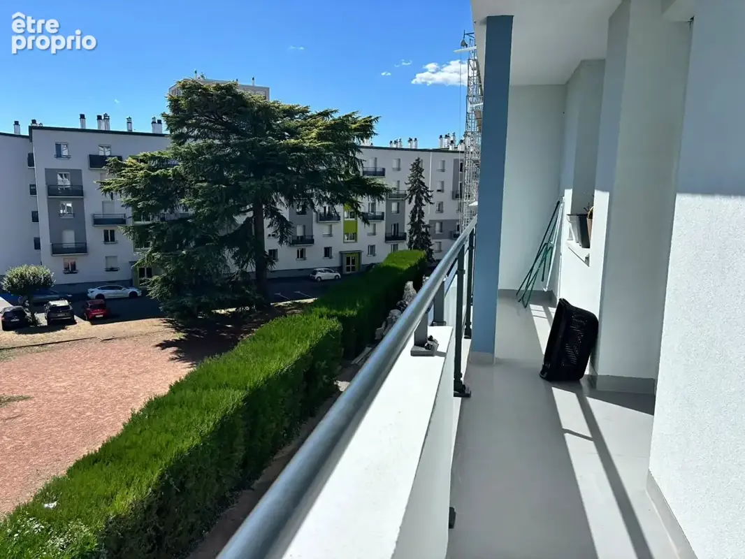 Appartement 4 pieces 71 m² roanne - photo 9