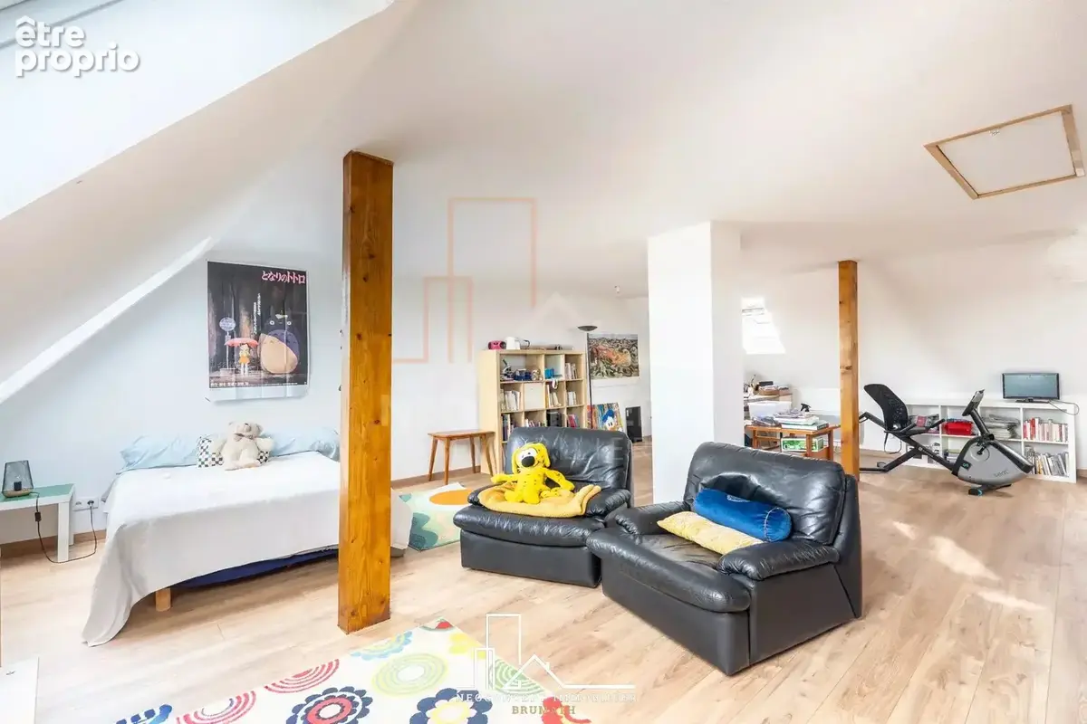 Maison de ville avec garage, cave, 5-6 chambres, sans travaux - photo 11