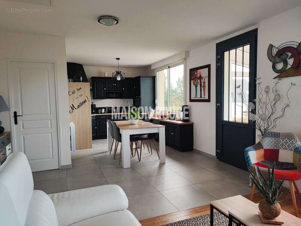 Maison à MERDRIGNAC