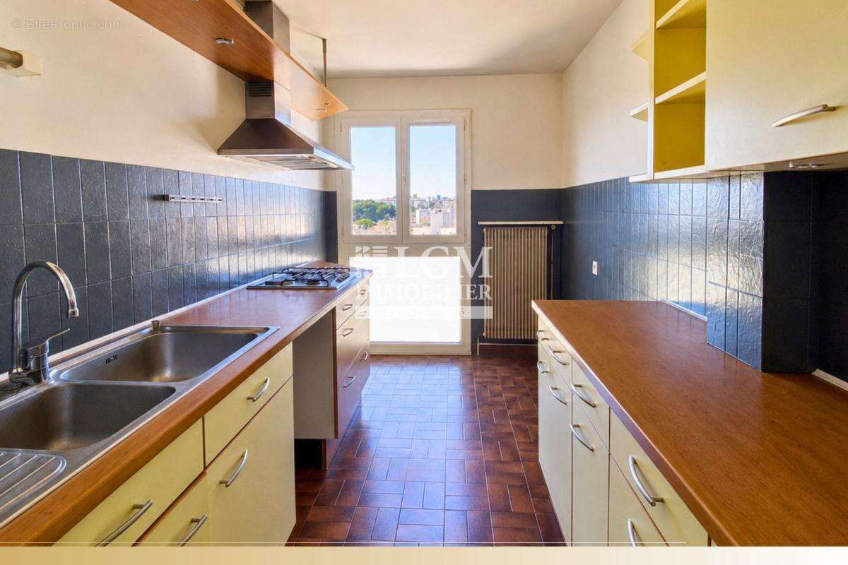 Dernier étage – vue dominante – 4 pièces de 89 m² – montpellier figuerolles - photo 7