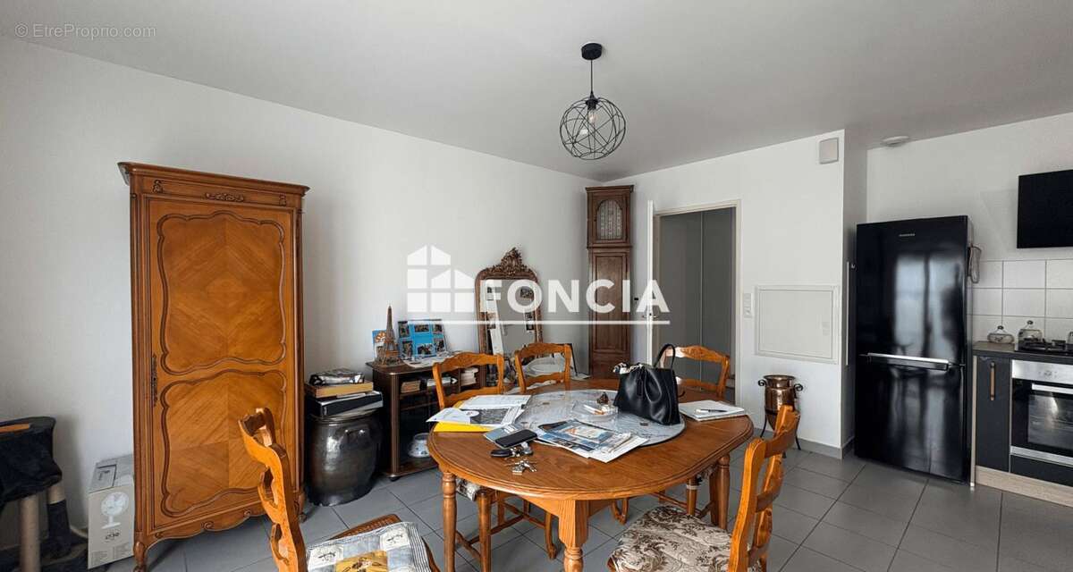 Appartement à FOURAS