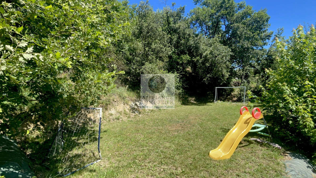 Maison à SAINT-PERAY