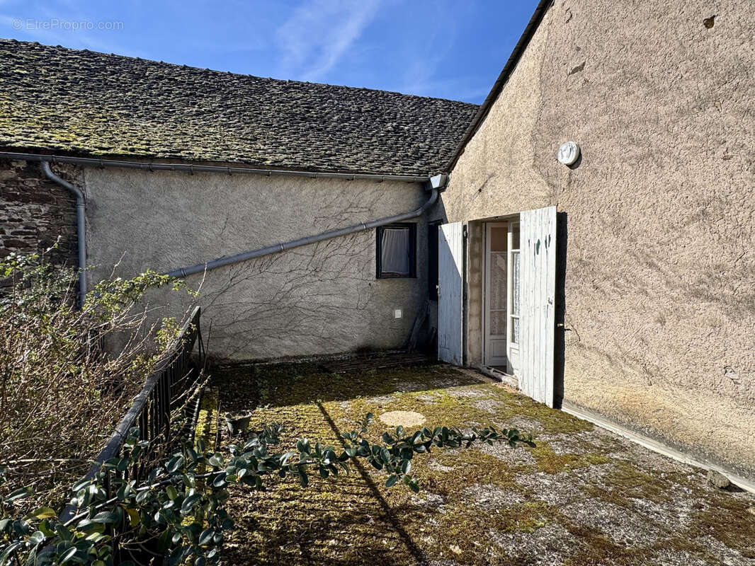 Maison à PAMPELONNE