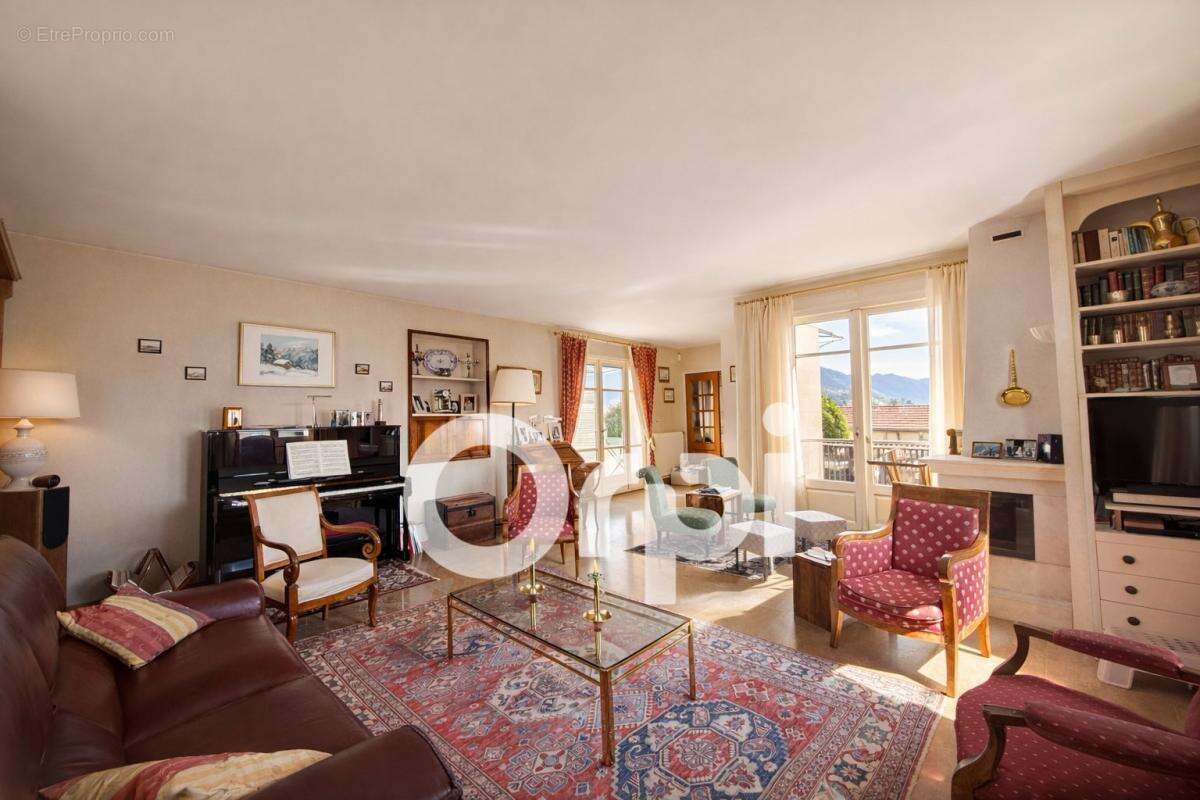 Maison à MONTBONNOT-SAINT-MARTIN