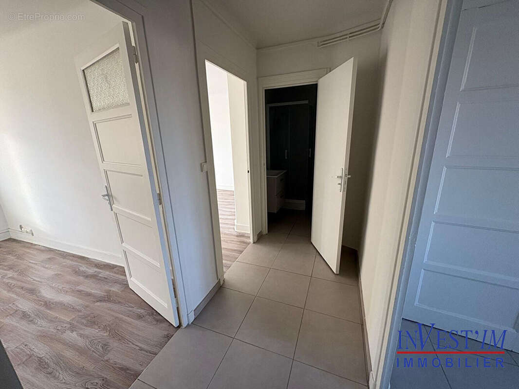 Appartement à OULLINS