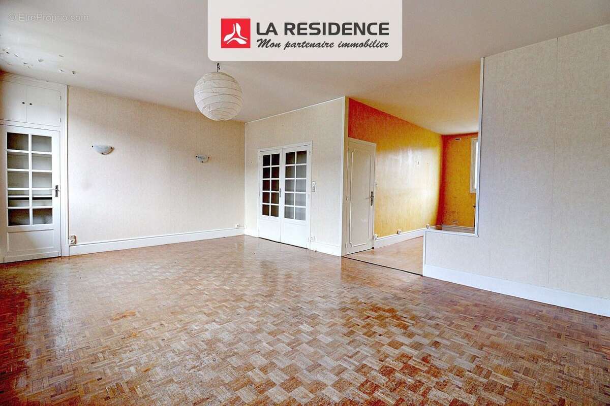 Appartement 113 m² à Blois  - photo 2