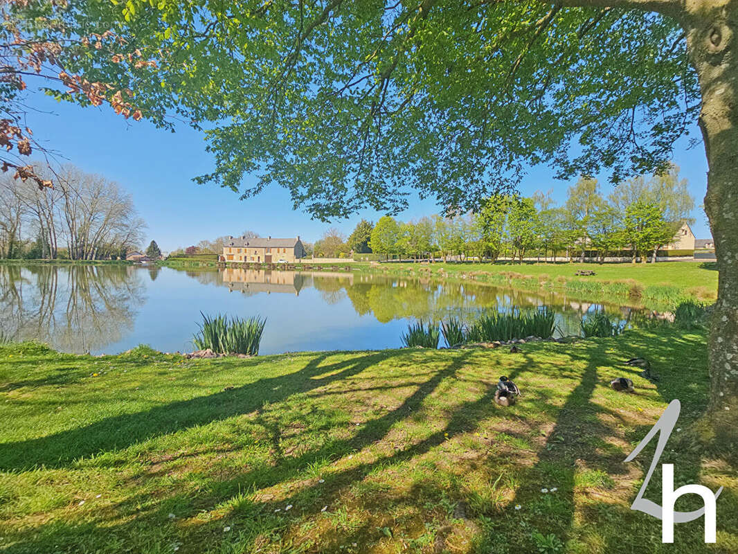 Maison à FONTENAY-LE-PESNEL