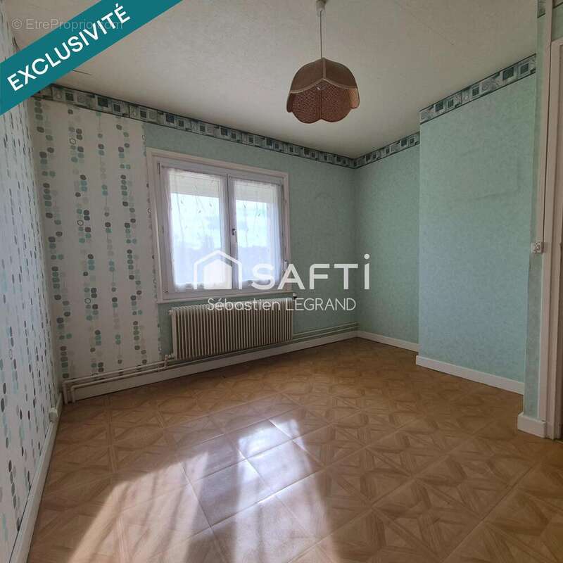 Maison 96 m² à Givenchy-En-Gohelle  - photo 8