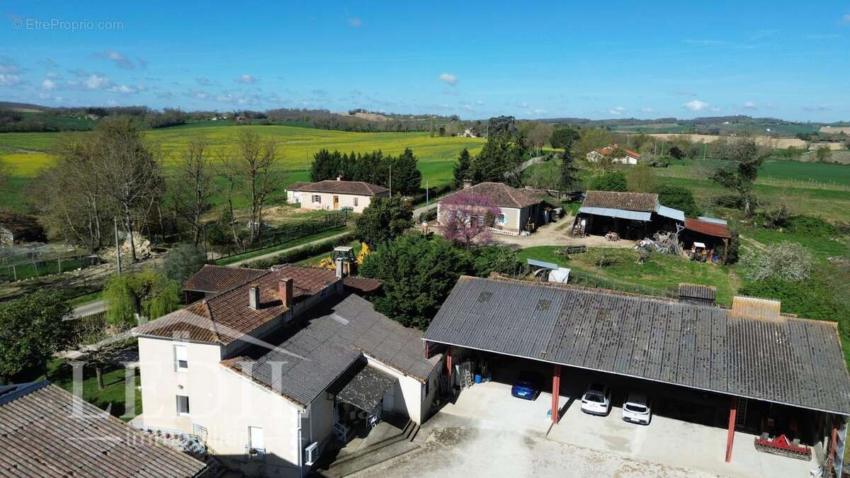 Maison à FLEURANCE