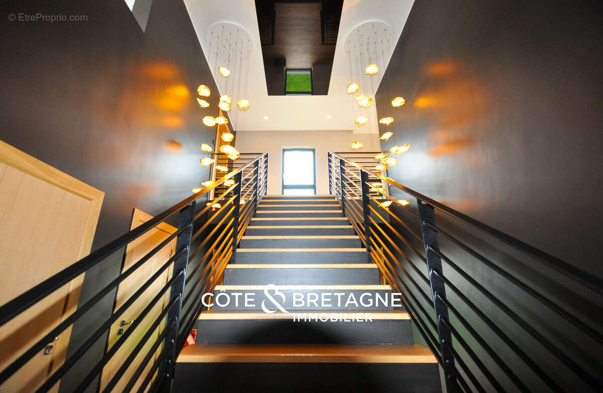 Maison contemporaine a plerin, proche des rosaires avec petite vue mer  réf : 202593 - photo 2