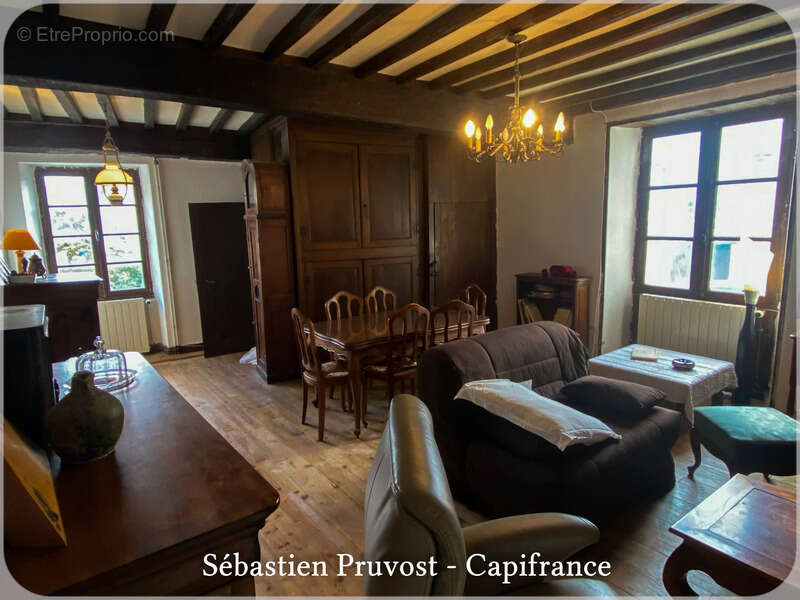 Maison à vendre 6 pièces SAINT JEAN DE COLE (24), trois chambres, 140m2 habitables, au coeur du village touristique - photo 4