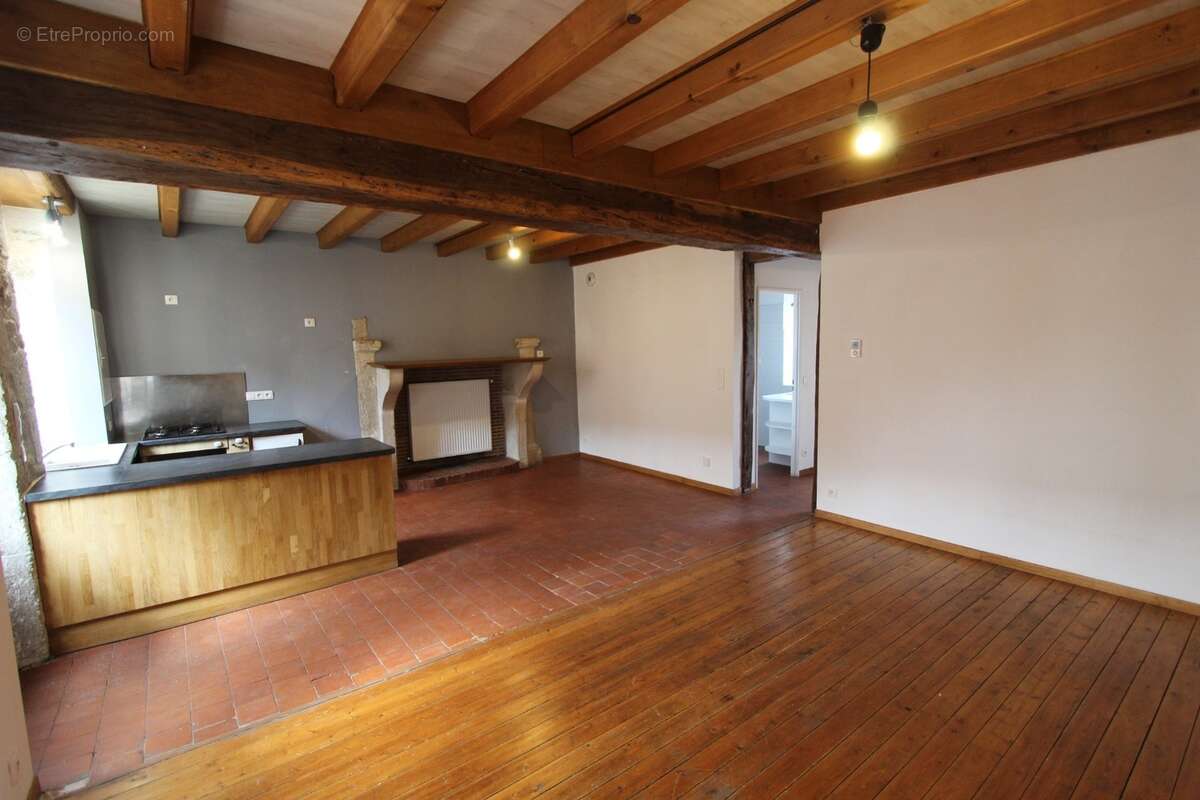 Dpt Côte d'Or (21), à vendre VENAREY LES LAUMES maison P 4 de 82 m² - photo 2