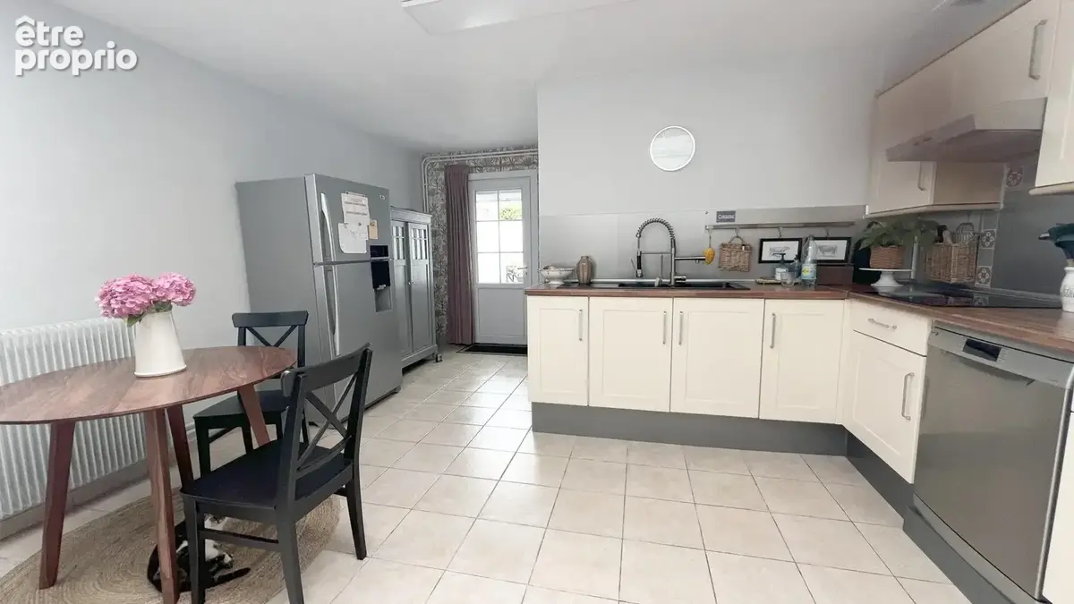 Maison 5 pièces 111 m² à vendre à Toufflers (59390) - photo 4