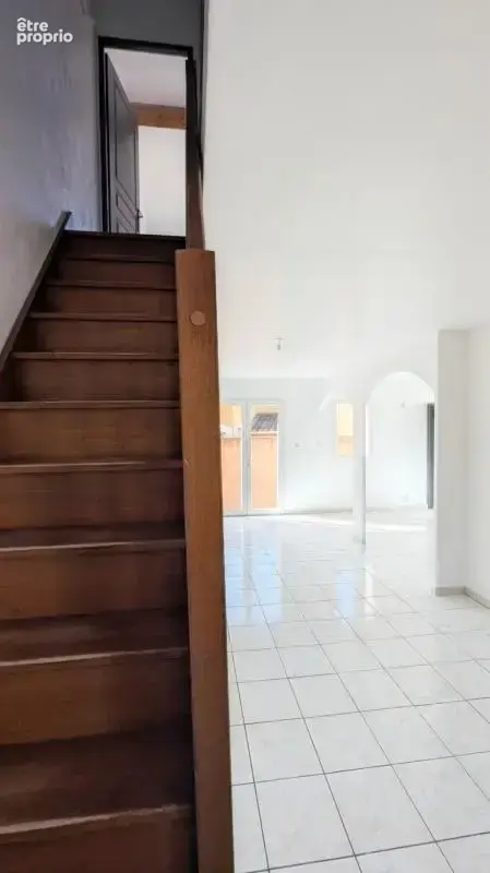 PUYVERT (84)   Maison T4 jumelée de 74 m² avec terrasse, cour et garage privatifs - photo 10