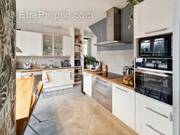 Maison à CHILLY-LE-VIGNOBLE