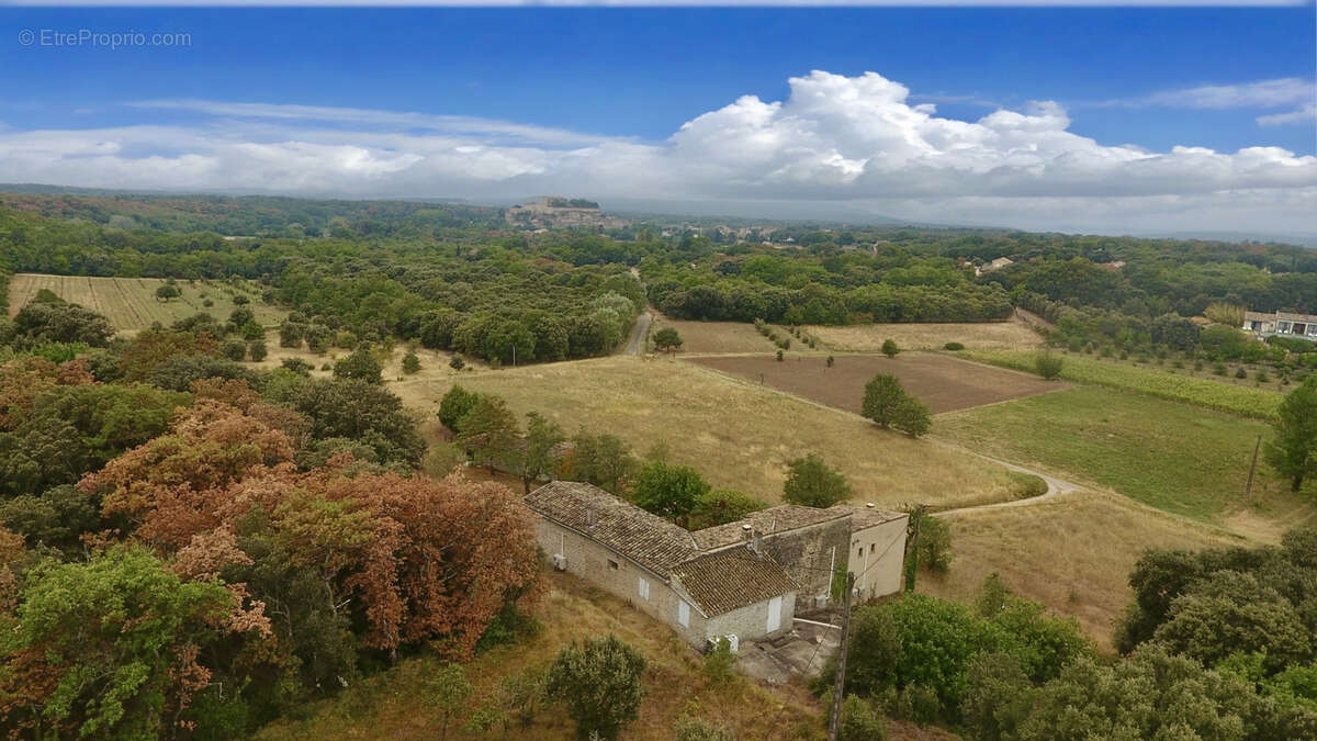Grignan - mas avec 4 logements - photo 5