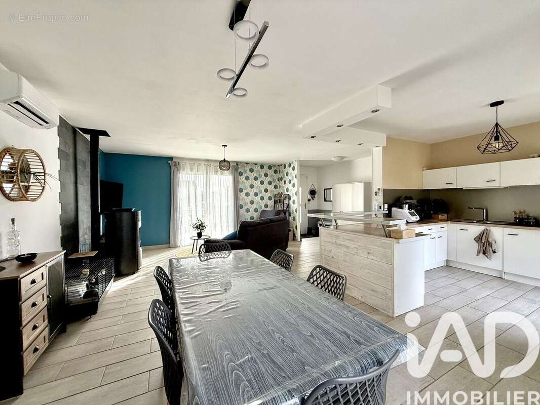 Photo 2 - Maison à CHECY