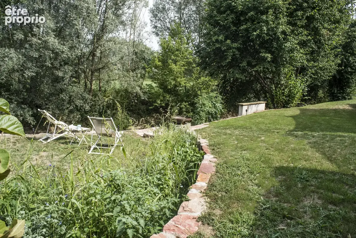 Propriété d’exception avec vue sur la rivière   Volumes, élégance et nature - photo 27