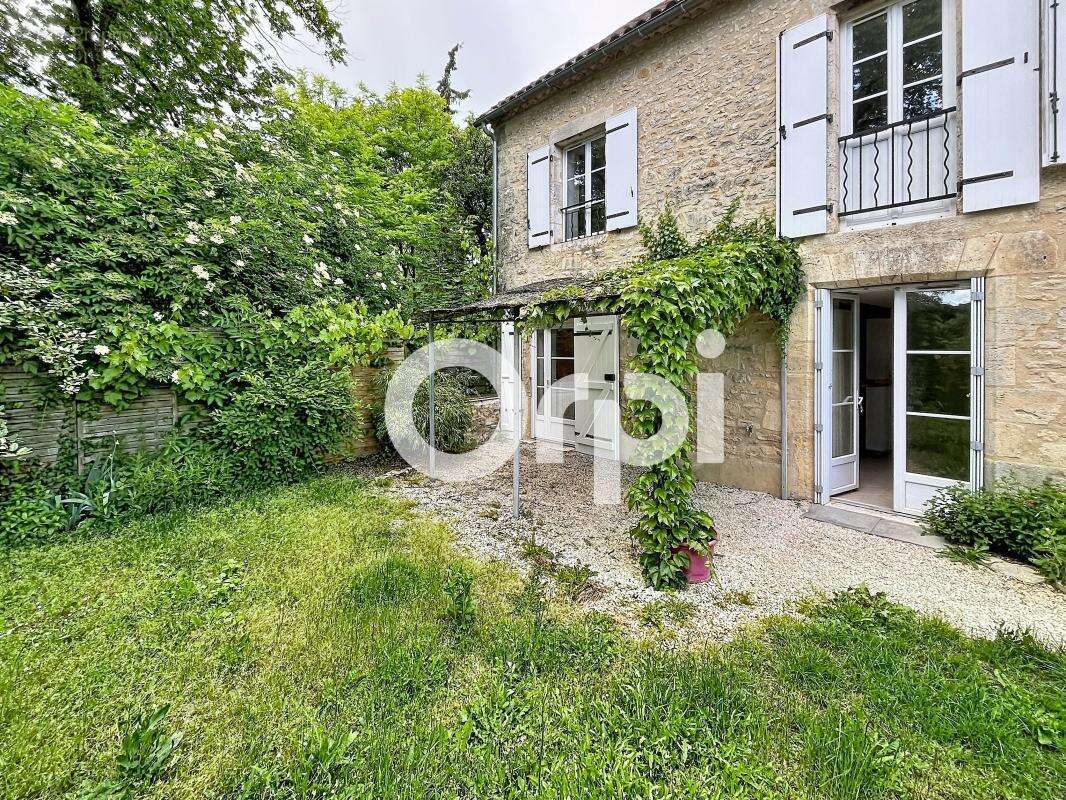 Maison à CUBJAC