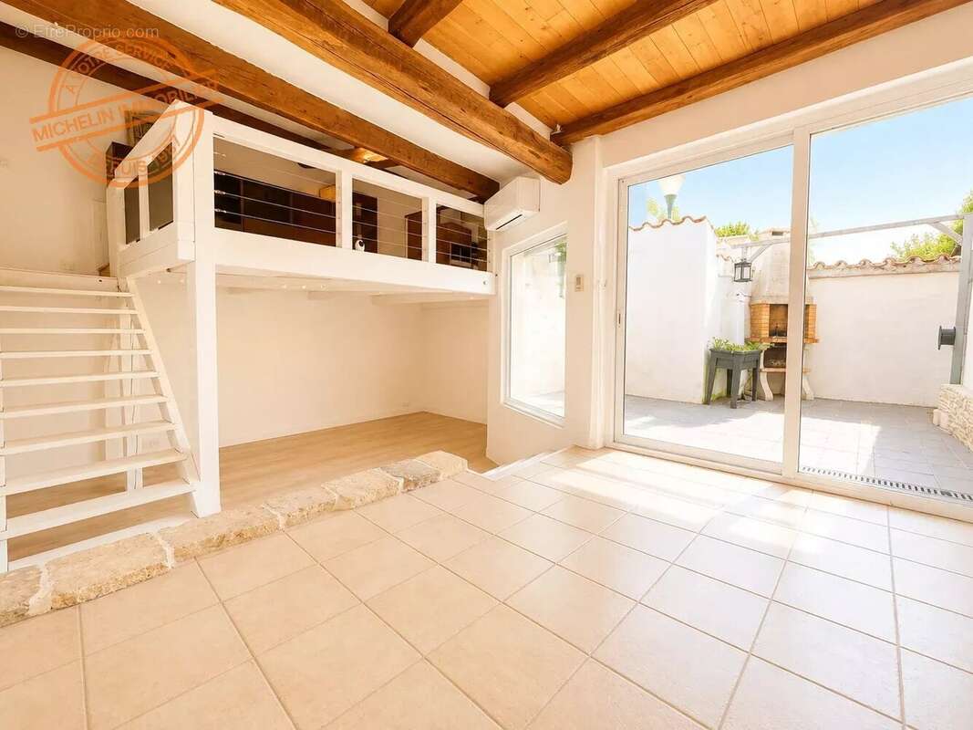 Maison à QUINCIEUX