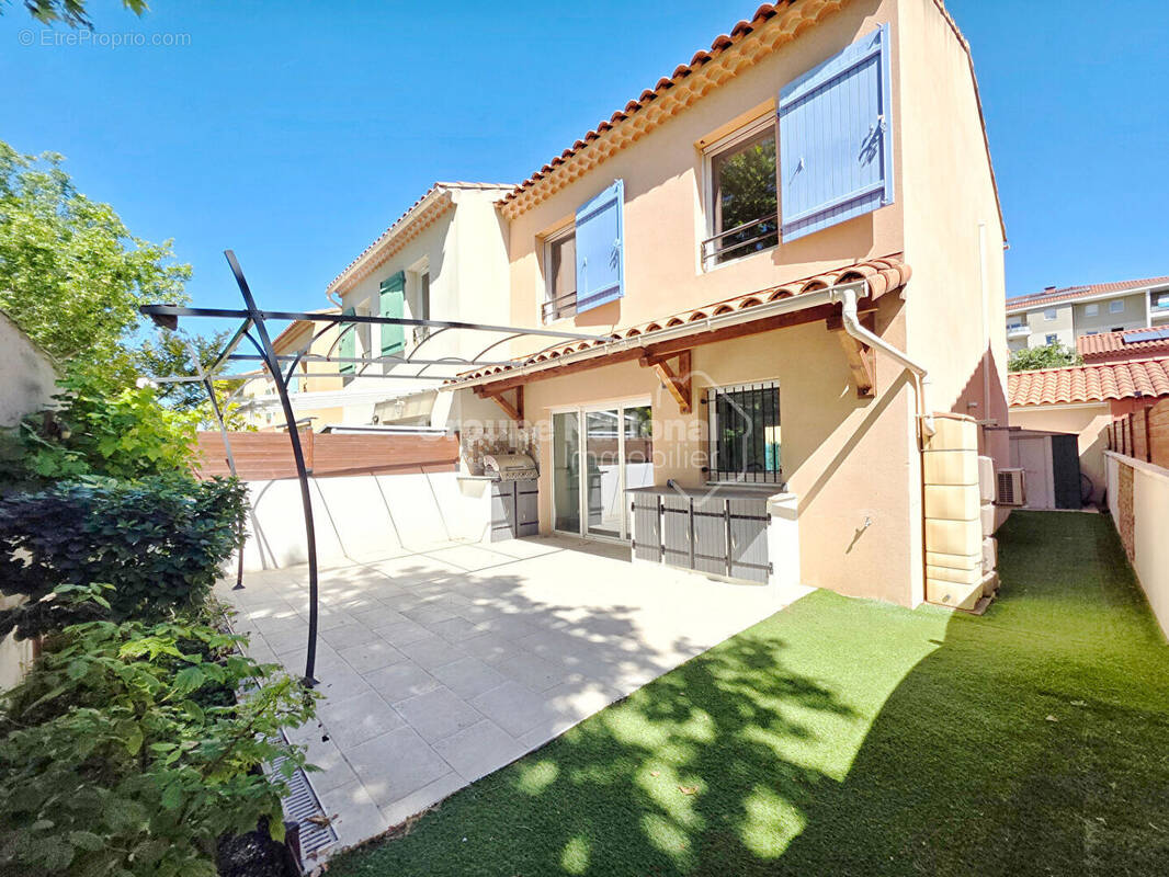 Maison à MIRAMAS