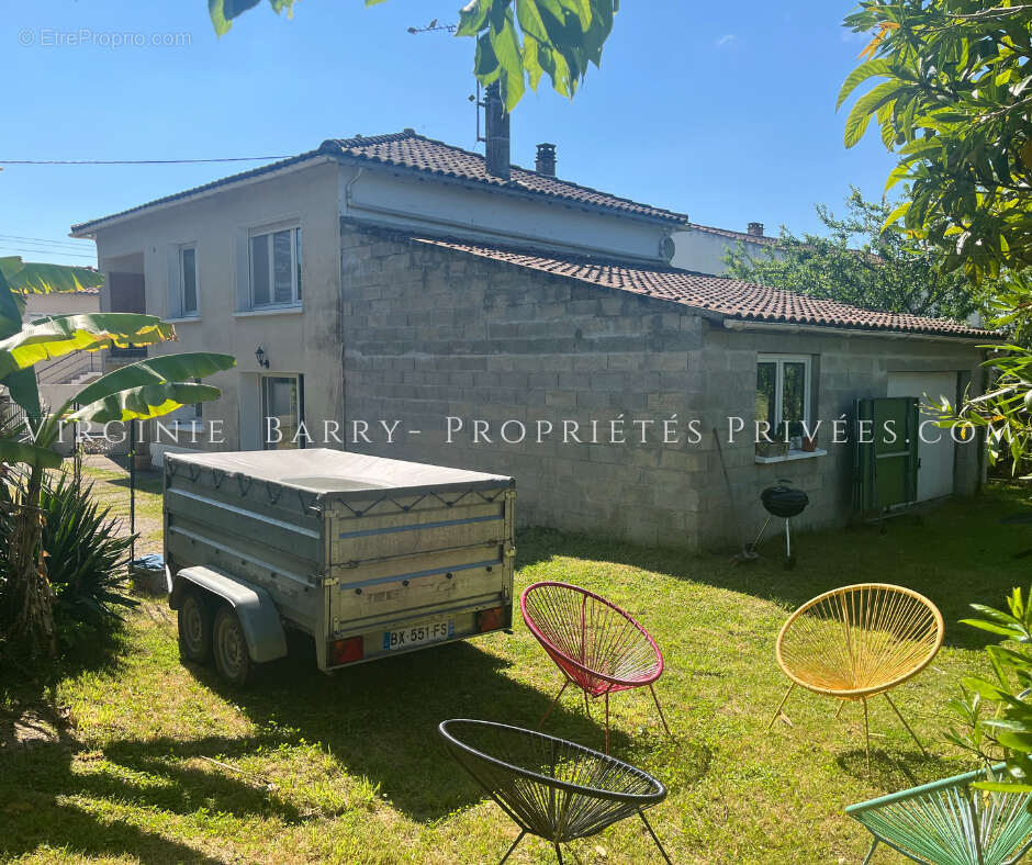 Maison à TONNAY-CHARENTE
