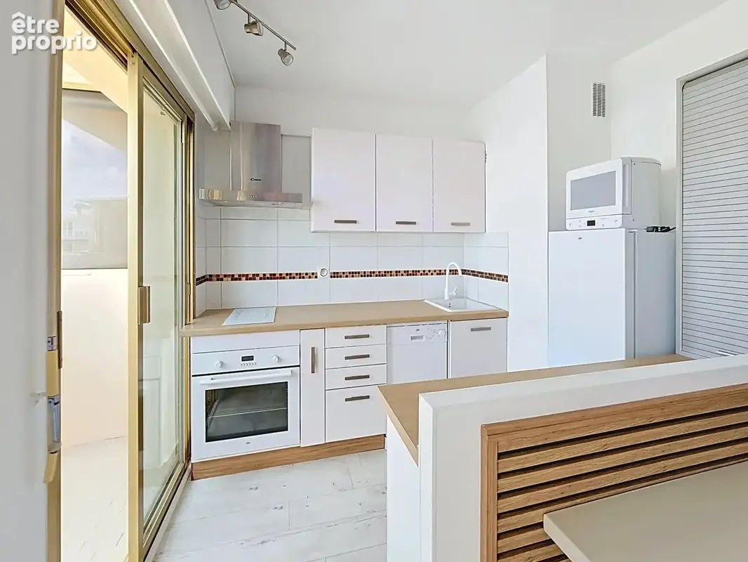 Le cannet limite cannes : appartement refait a neuf - photo 3