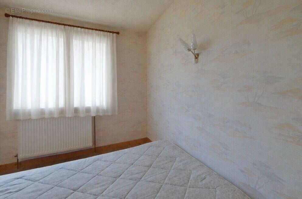 Maison à VETRAZ-MONTHOUX