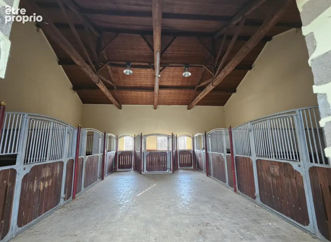 Haras Le Dorat 11 pièce(s) 800 m2 57Ha - photo 8