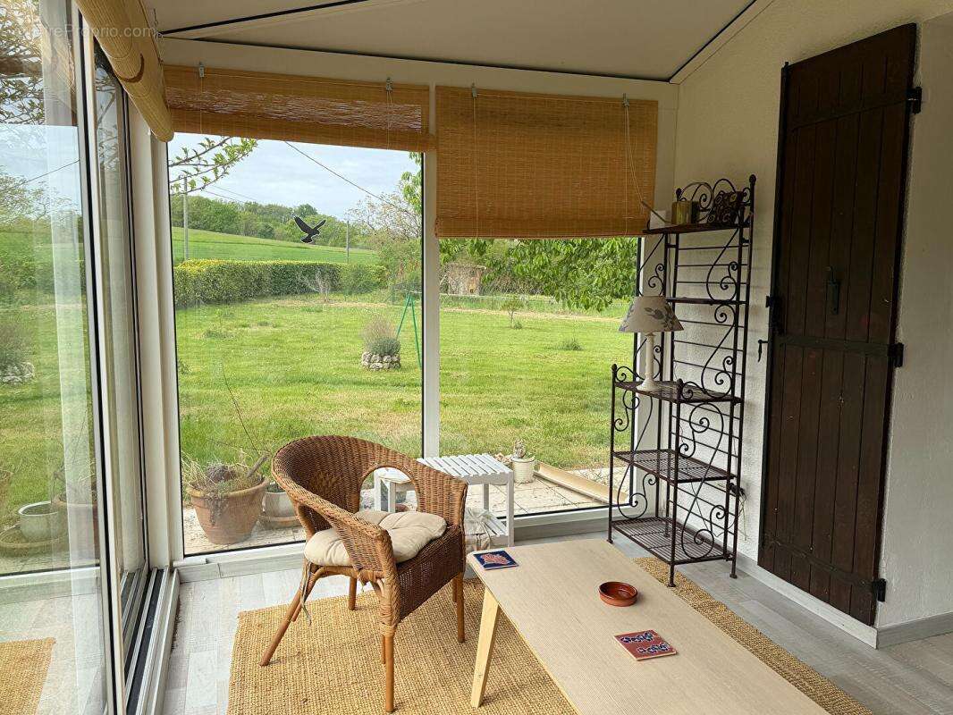 Charmante maison de campagne avec maison d'amis, piscine et intimité totale - photo 6