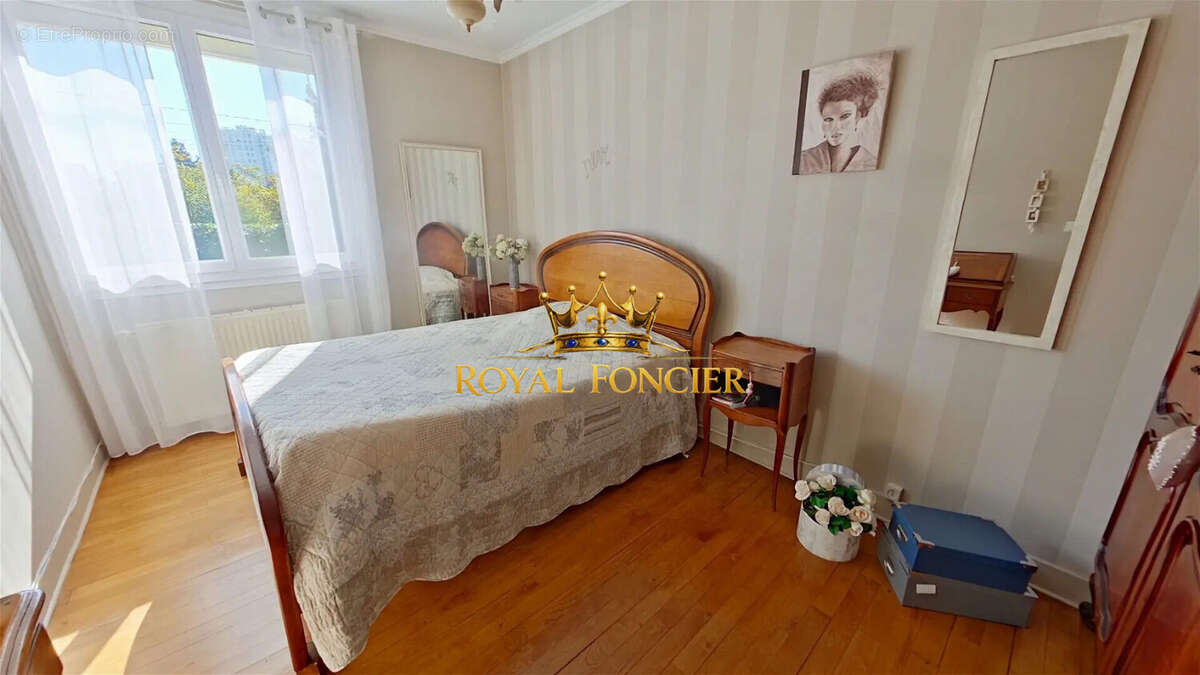 Maison 89 m² à Chatellerault  - photo 7
