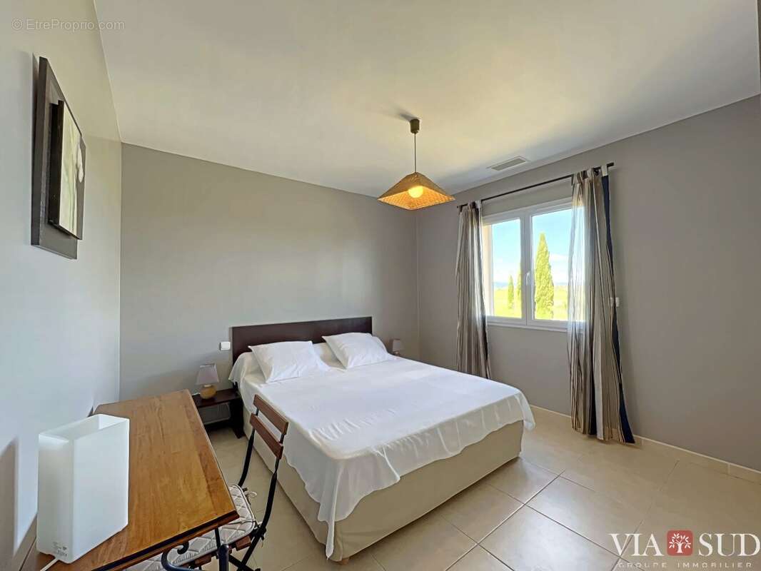 Maison à ESPONDEILHAN