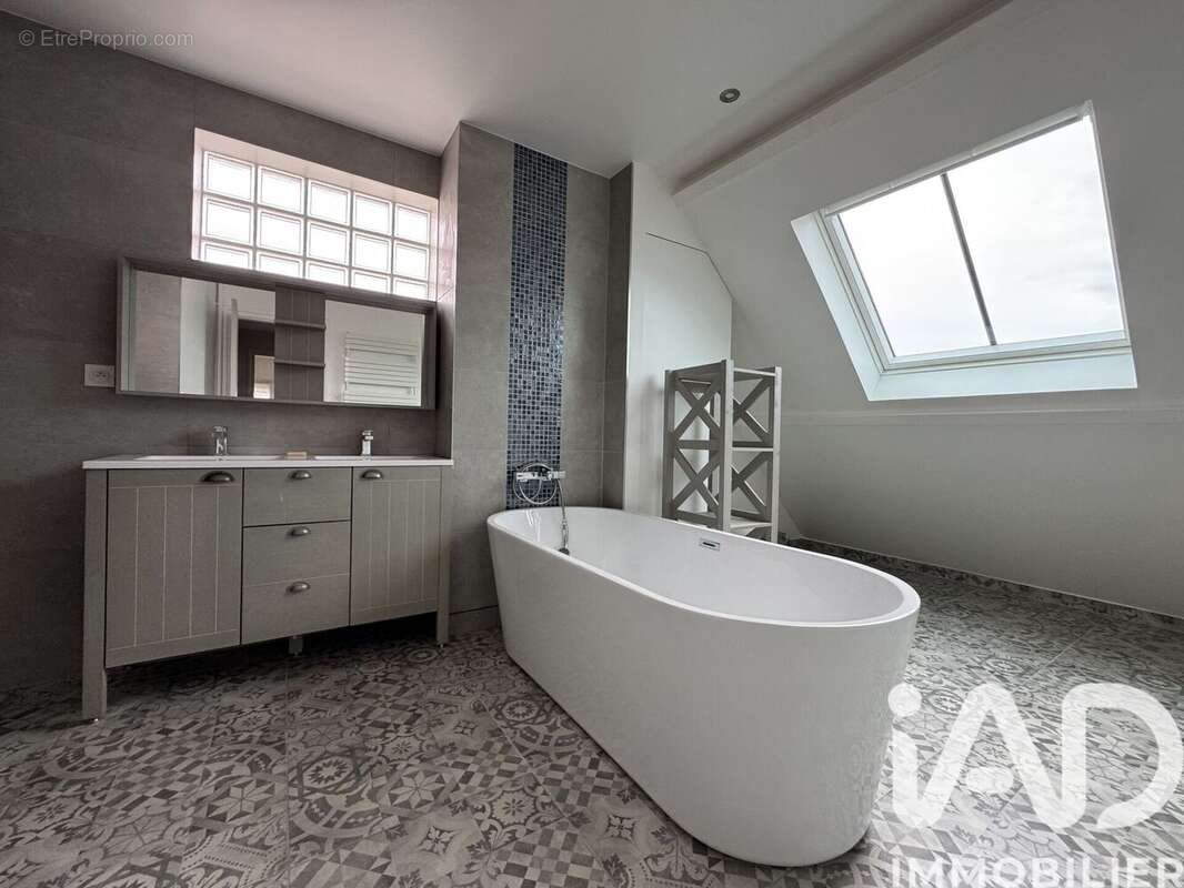 Photo 8 - Maison à PIERRES