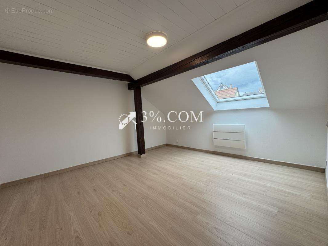 3%COM Très beau duplex F5 rénové à neuf - photo 13