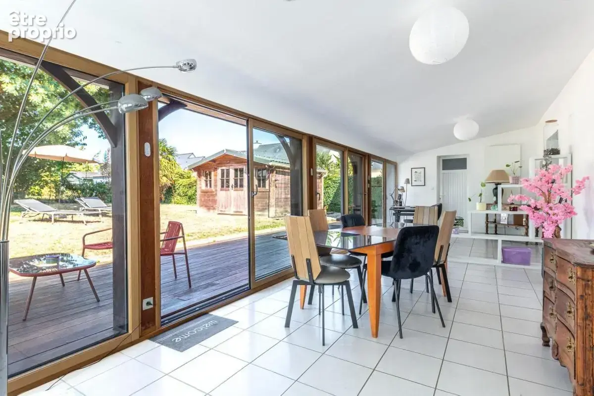 Cancale - Maison de 186 m² - 7 pièces, 5 chambres - photo 6