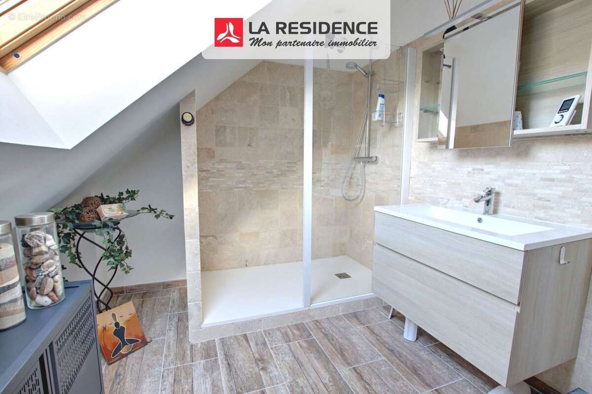 Maison à LA VERRIERE