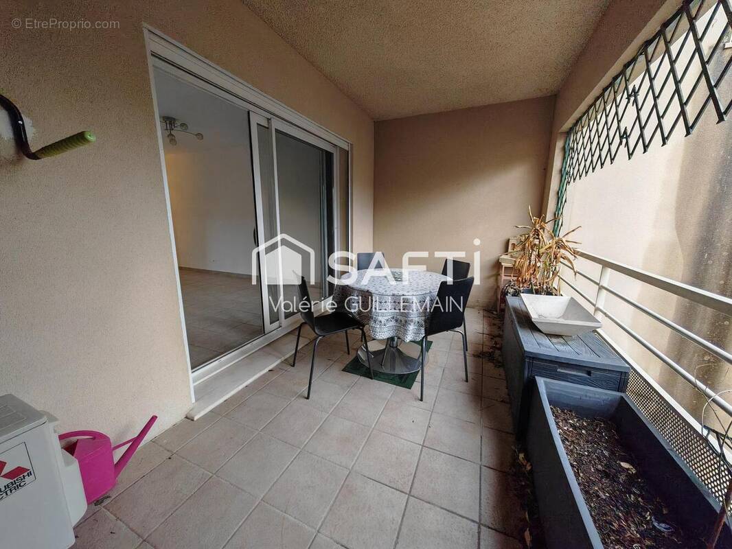 Photo 1 - Appartement à SAINT-CHAMAS